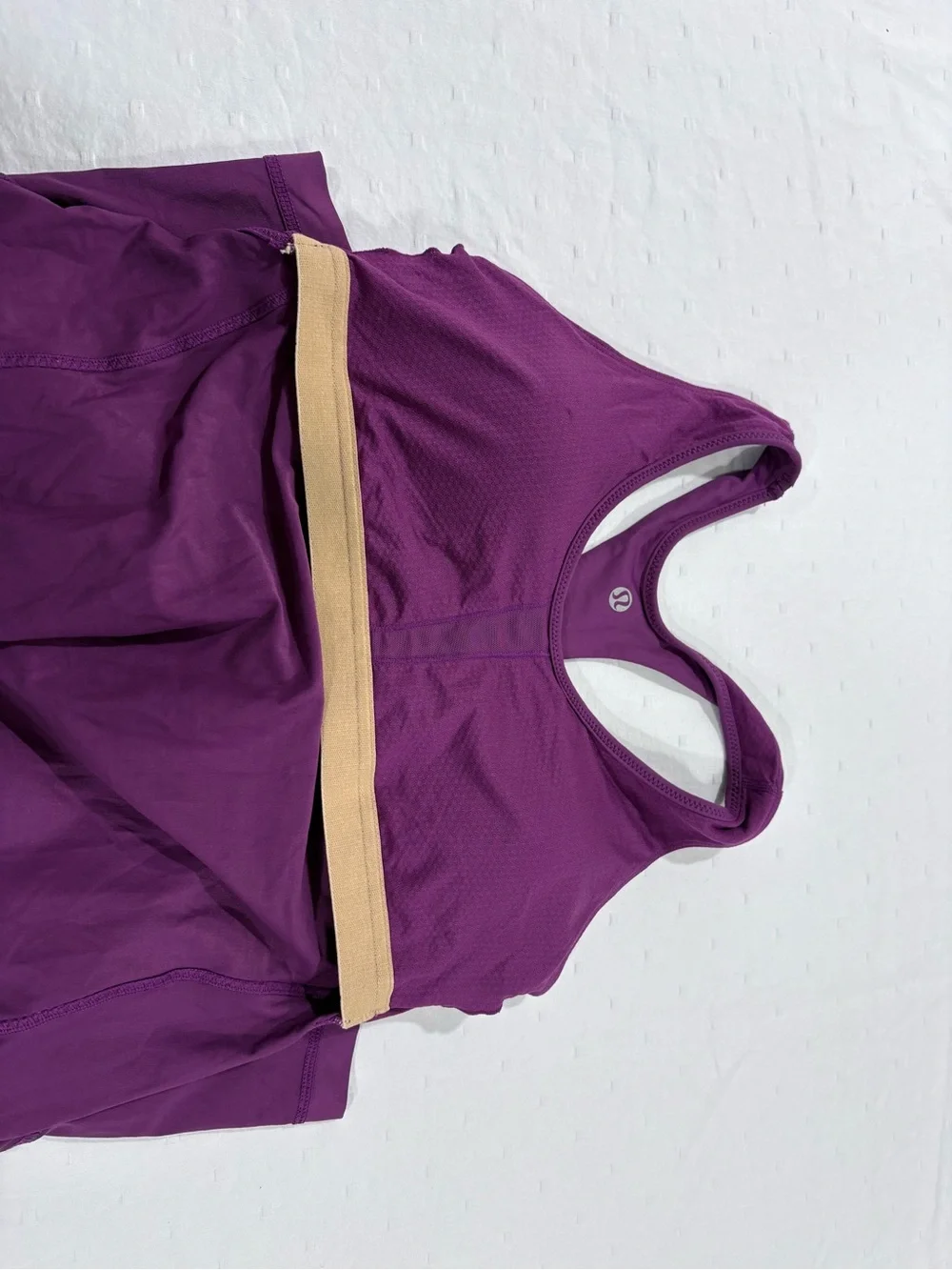 lululemon athletica excellent pre